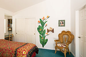 Yogananda room in Harmony House Taoism room in Harmony House
