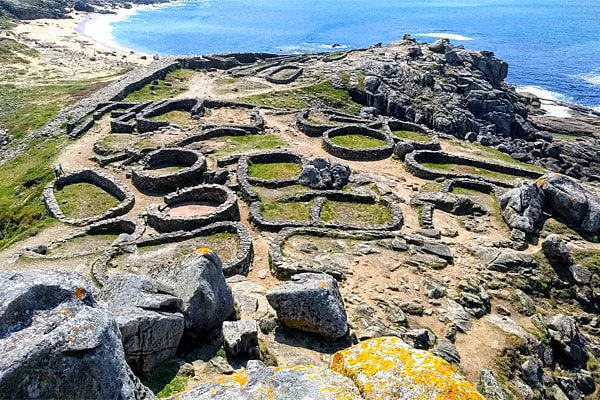 Castro-de-Baroña, Camino Pilgrimage with Ananda Travels at The Expanding Light Retreat Castro-de-Baroña, Camino Pilgrimage with Ananda Travels